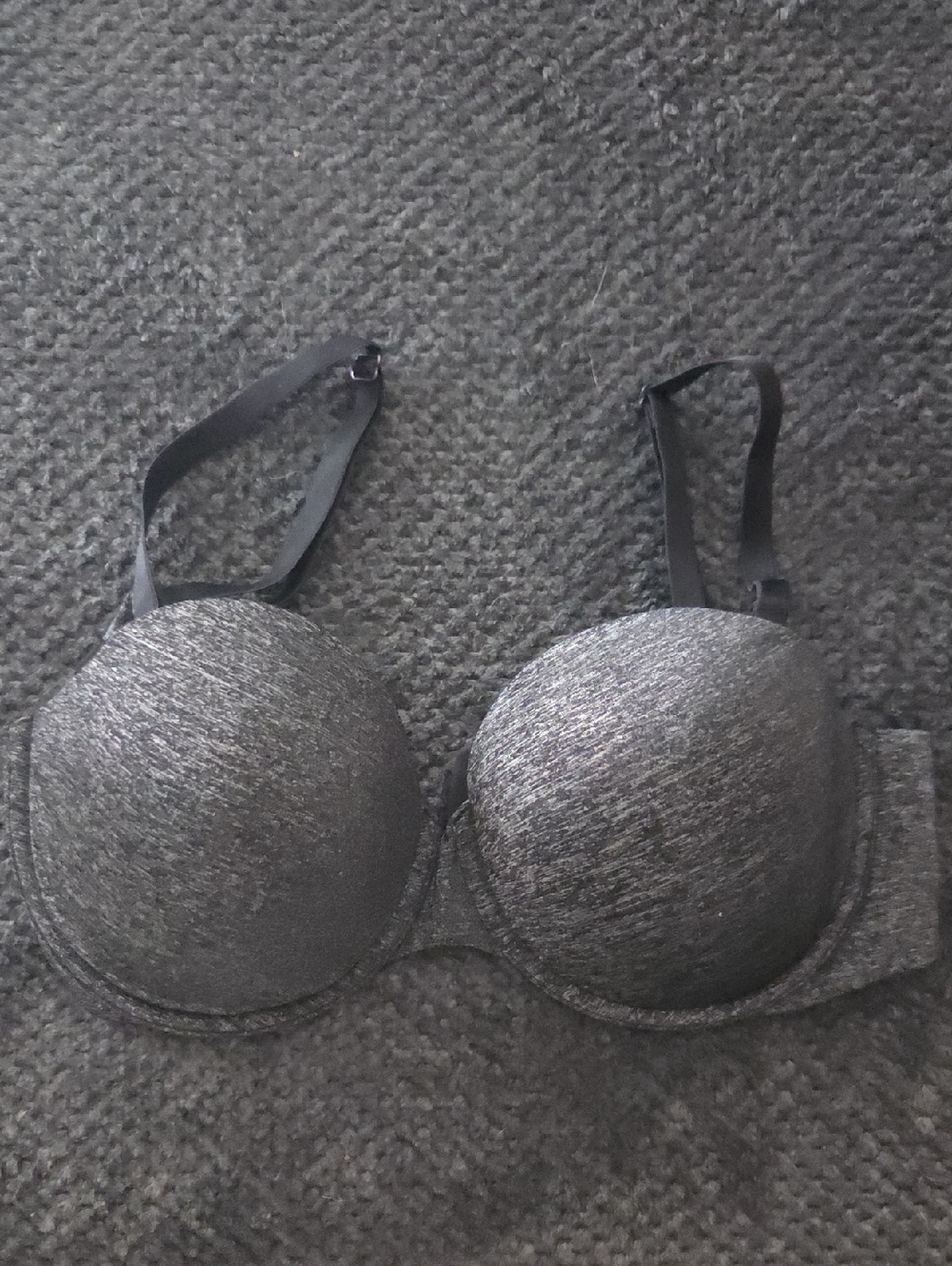 Women's Molded T-Shirt Bra in Charcoal Gray